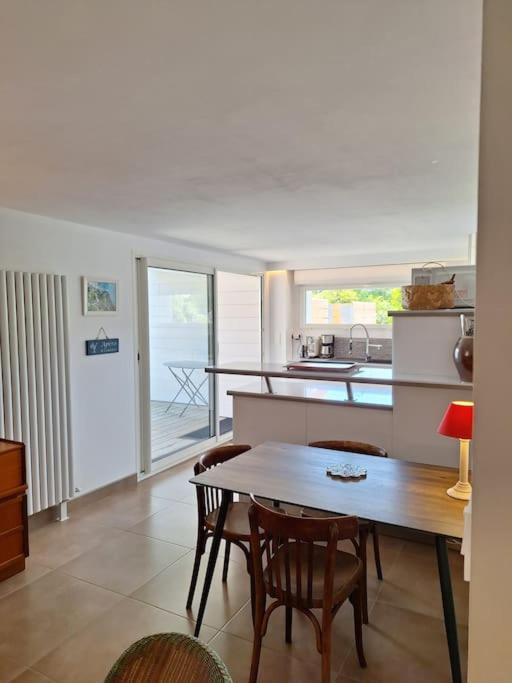 Appartement Moderne Avec Terrasse - Proche Mer Agon-Coutainville Exteriör bild