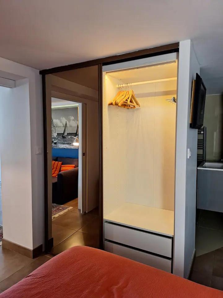 Appartement Moderne Avec Terrasse - Proche Mer Agon-Coutainville Exteriör bild