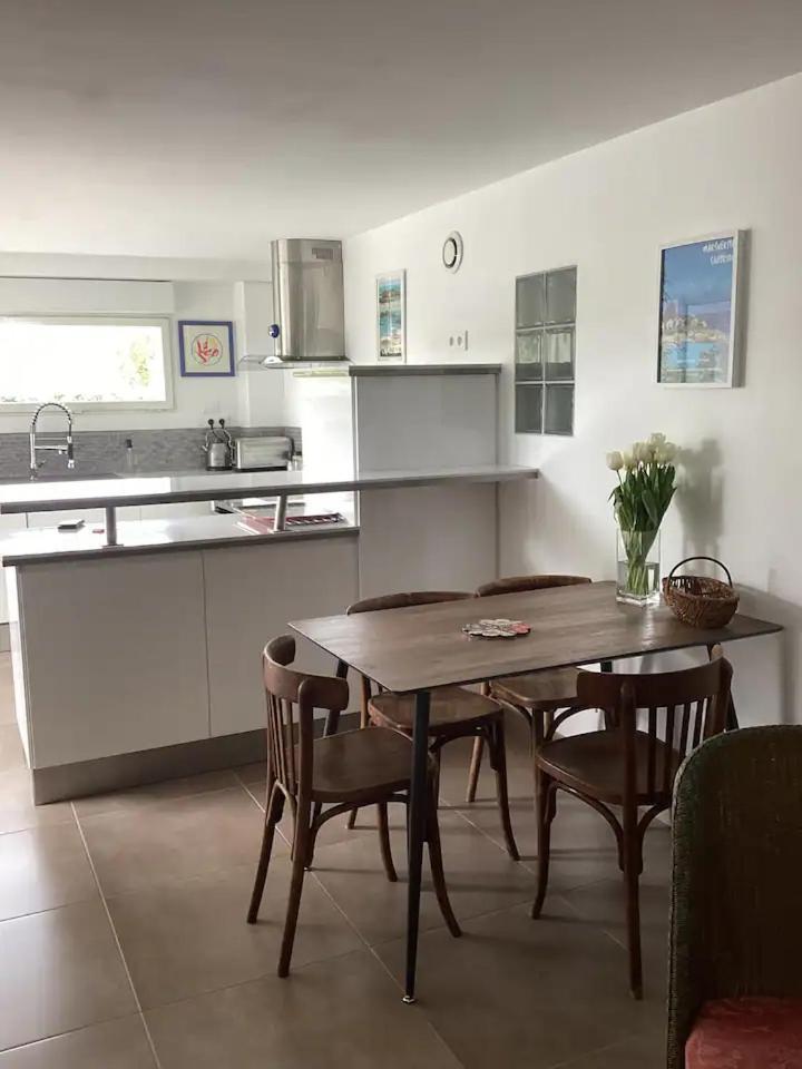 Appartement Moderne Avec Terrasse - Proche Mer Agon-Coutainville Exteriör bild