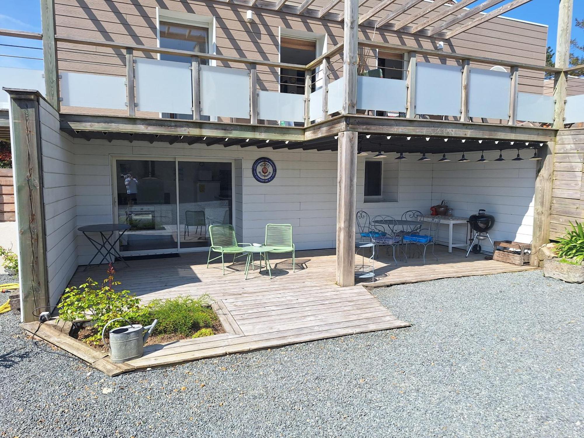 Appartement Moderne Avec Terrasse - Proche Mer Agon-Coutainville Exteriör bild